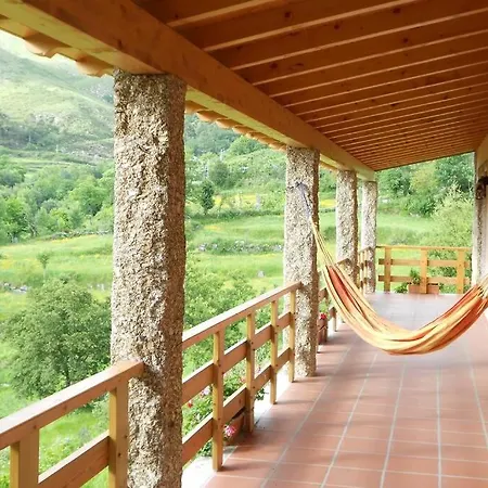 Campo Tamanqueiro Chalet